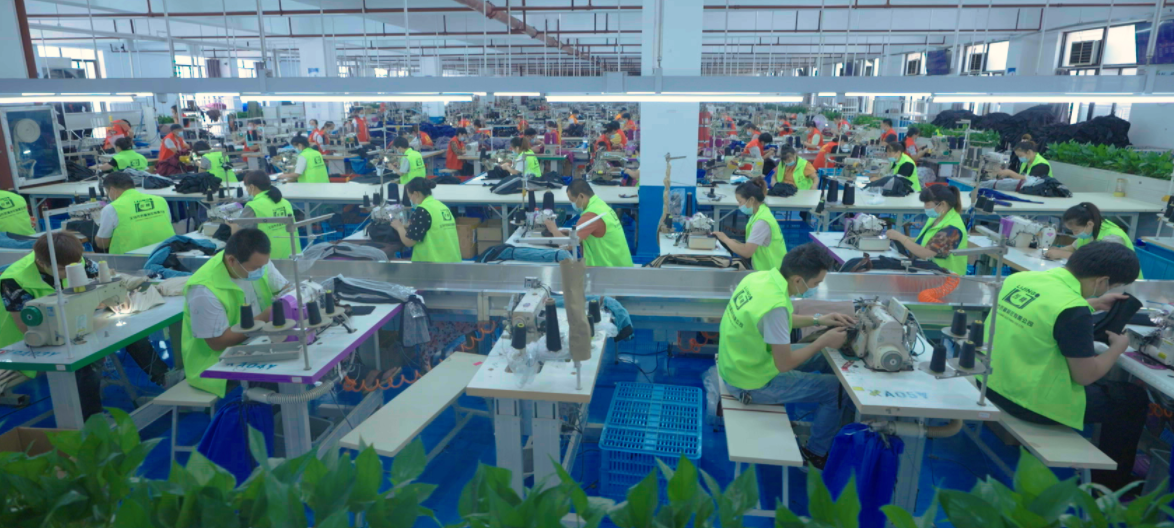 ABUIABAEGAAggLLIqQYogOeB5wQwlgk4kAQ